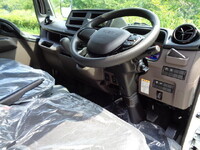 MITSUBISHI FUSO Canter Double Cab 2RG-FBA20 2025 220km_27