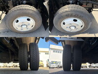 ISUZU Elf Aluminum Van TRG-NPR85AN 2017 355,897km_25