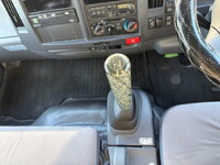 ISUZU Elf Aluminum Van TRG-NPR85AN 2017 355,897km_31