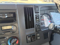 ISUZU Elf Aluminum Van TRG-NPR85AN 2017 355,897km_37