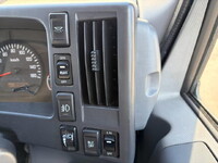 ISUZU Elf Aluminum Van TRG-NPR85AN 2017 355,897km_38