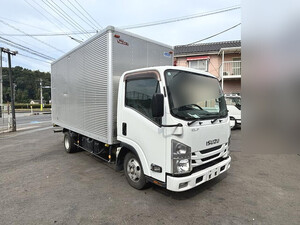 ISUZU Elf Aluminum Van TRG-NLR85AN 2015 250,696km_1