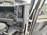 ISUZU Elf Aluminum Van TRG-NLR85AN 2015 250,696km_28