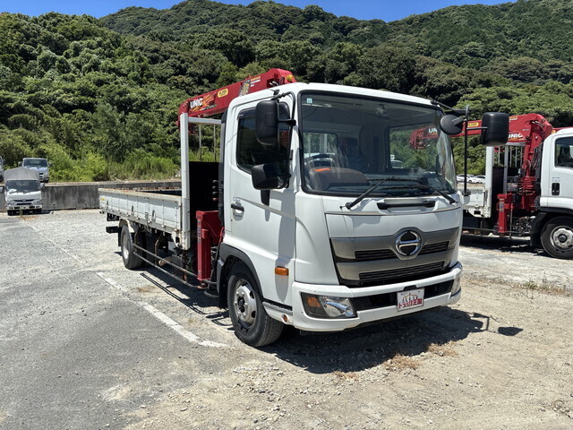 Ranger Truck (With 4 Steps Of Cranes)_2