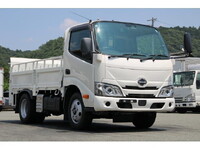 HINO Dutro Flat Body 2RG-XZU605M 2021 104,000km_1