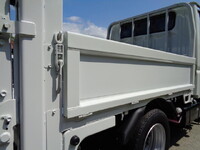 MITSUBISHI FUSO Canter Double Cab 2RG-FBA20 2025 440km_16