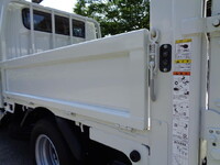 MITSUBISHI FUSO Canter Double Cab 2RG-FBA20 2025 440km_17