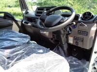 MITSUBISHI FUSO Canter Double Cab 2RG-FBA20 2025 440km_26