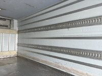 ISUZU Forward Refrigerator & Freezer Truck TKG-FRR90S2 2017 257,000km_14