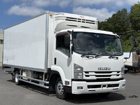 ISUZU Forward Refrigerator & Freezer Truck TKG-FRR90S2 2017 257,000km_1