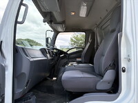 ISUZU Forward Refrigerator & Freezer Truck TKG-FRR90S2 2017 257,000km_32