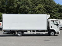 ISUZU Forward Refrigerator & Freezer Truck TKG-FRR90S2 2017 257,000km_5