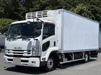 ISUZU Forward Refrigerator & Freezer Truck TKG-FRR90T2 2017 546,000km_3
