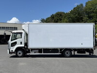 ISUZU Forward Refrigerator & Freezer Truck TKG-FRR90T2 2017 546,000km_5