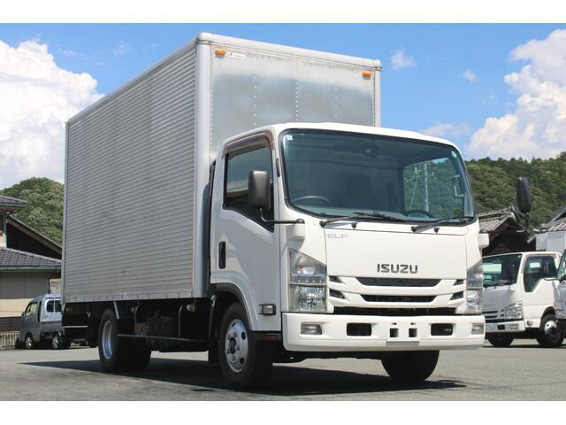 Elf Aluminum Van_1