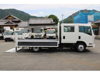 MAZDA Titan Double Cab TRG-LPR85AR 2016 113,000km_11