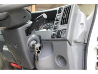 MAZDA Titan Double Cab TRG-LPR85AR 2016 113,000km_26