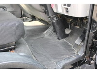 MITSUBISHI FUSO Canter Aluminum Block TPG-FEB80 2019 121,000km_39