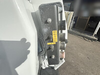 ISUZU Elf Garbage Truck SKG-NPR85YN 2012 273,383km_8