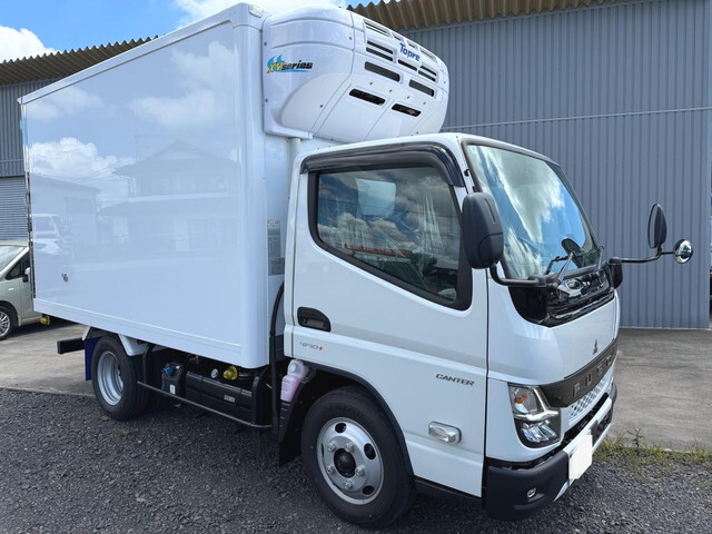 Canter Refrigerator & Freezer Truck_1