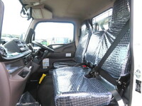 MITSUBISHI FUSO Canter Container Carrier Truck 2RG-FBAV0 2026 331km_30