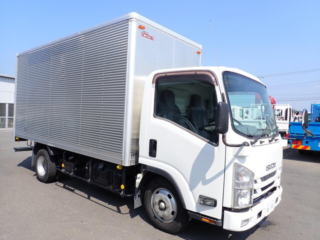Elf Aluminum Van_1