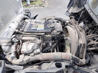 ISUZU Elf Aluminum Van TRG-NMR85AN 2016 153,900km_27