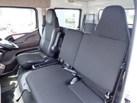 MITSUBISHI FUSO Canter Double Cab 2RG-FEB50 2025 4,200km_32