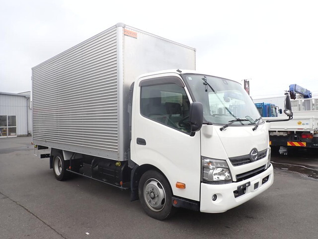 HINO Dutro Aluminum Van TPG-XZC710M 2018 89,000km_1