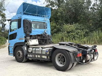 UD TRUCKS Quon Trailer Head QKG-GK6XAB 2015 714,000km_2