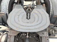 UD TRUCKS Quon Trailer Head QKG-GK6XAB 2015 714,000km_9