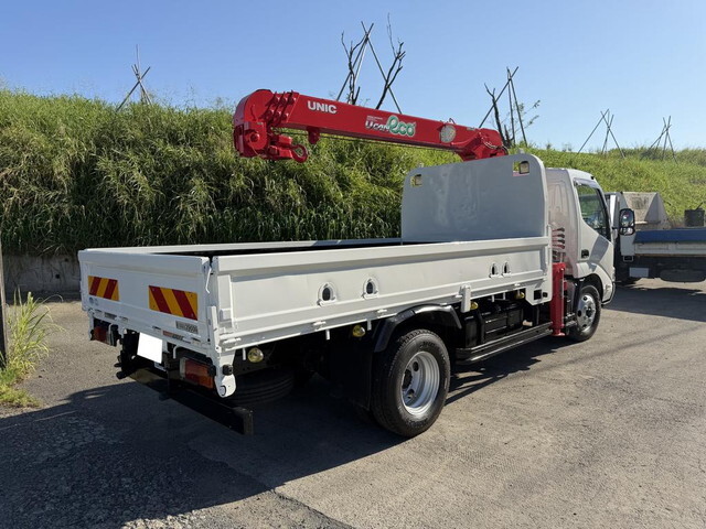 Dutro Truck (With 4 Steps Of Cranes)_2