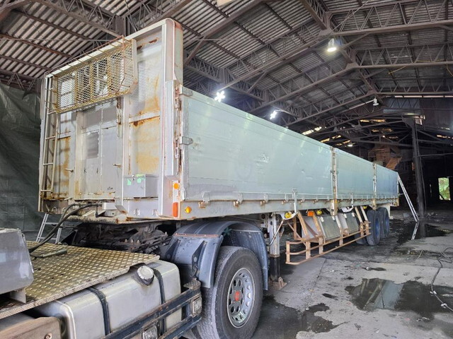 Others Flat Bed With Side Flaps_1