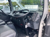ISUZU Elf Aluminum Van TPG-NLR85AN 2018 63,468km_23