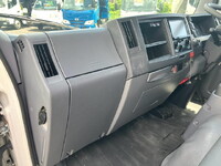 ISUZU Elf Aluminum Van TPG-NLR85AN 2018 63,468km_36