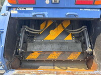 ISUZU Elf Garbage Truck TPG-NMR85AN 2016 202,139km_8