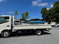 HINO Dutro Flat Body TPG-XZU710M 2019 49,877km_7