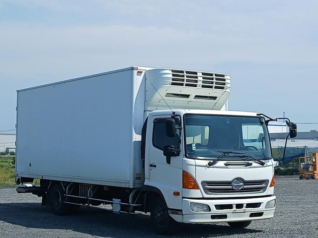 HINO Ranger Refrigerator & Freezer Truck TKG-FC7JKAA 2013 736,000km
