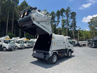 HINO Dutro Garbage Truck TPG-XZU600X 2017 97,412km_11
