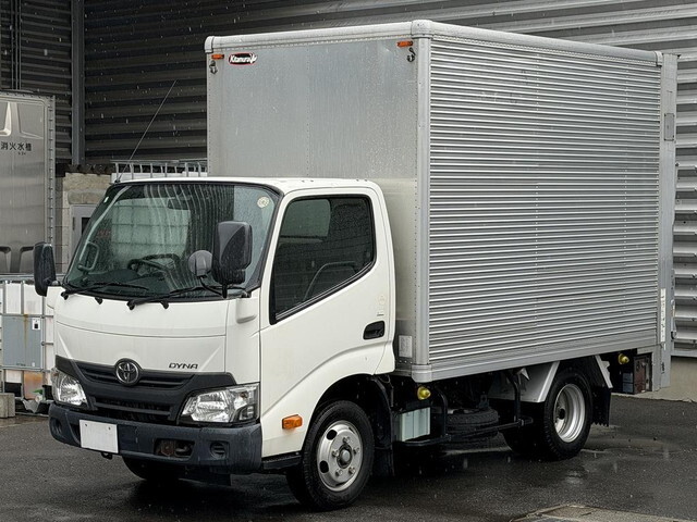 Dyna Aluminum Van_1