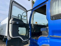 ISUZU Giga Trailer Head QKG-EXD52AG 2015 683,776km_38