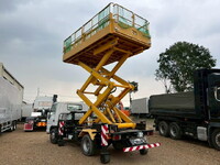 ISUZU Elf Cherry Picker PB-NPR81AN 2005 61,573km_2