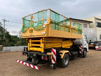 ISUZU Elf Cherry Picker PB-NPR81AN 2005 61,573km_4