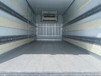 MITSUBISHI Fighter Refrigerator & Freezer Truck 2KG-FK62F 2019 463,000km_15