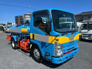 ISUZU Elf Vacuum Truck TPG-NMR85N 2015 185,853km_1