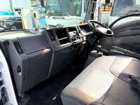 ISUZU Elf Flat Body SKG-NLR85AR 2011 112,000km_32