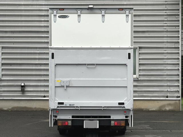 Dutro Aluminum Van_2