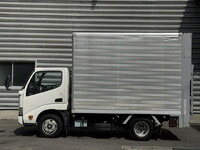 TOYOTA Dyna Aluminum Van TPG-XZU605 2017 187,000km_2