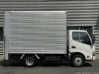 TOYOTA Dyna Aluminum Van TPG-XZU605 2017 187,000km_3