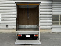 TOYOTA Dyna Aluminum Van TPG-XZU605 2017 187,000km_5